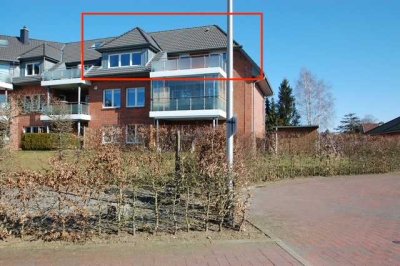 Helle 3-Zimmer-Dachgeschosswohnung mit Südwest-Balkon in zentraler, ruhiger Lage