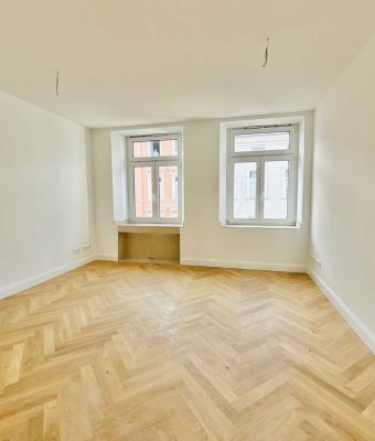 Schöne 3-Zimmer-Wohnung Paulsstadt, gut geschnitten mit Balkon und Einbauküche