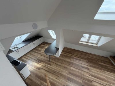 Modernes Penthouse mit fünf Zimmern in Hannover-Mitte