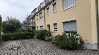 sehr schöne ruhige 2-Zimmer-Wohnung ab 01.10.2025 zu vermieten
