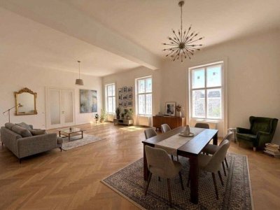 1010! Exklusive Altbauwohnung am Schottenring - 4 Zimmer, 3 Bäder! Repräsentatives Wohnen in begehrter Innenstadtlage!