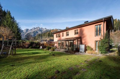 Eleganter Wohntraum im Lammertal - Stil, Raum und Lebensqualität vereint