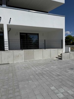 Neubau 1,5-Zimmer-Wohnung mit Balkon und Einbauküche in Gaimersheim