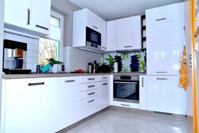 Ruhig gelegene Maisonette Wohnung mit Weitblick und Komfort incl. KÜCHE