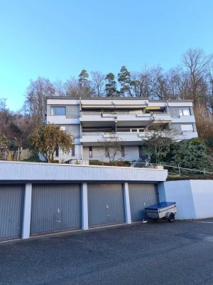 Rheinblick - großzügig geschnittene 3,5 Zimmer Wohnung