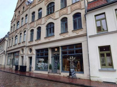 Helle 2-Zimmer Wohnung im 2. OG in Wismar Altstadt