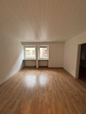 Erdgeschoss 2-Zimmer-Wohnung in Pirmasens