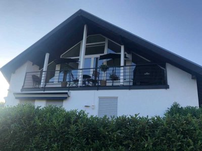 Modernisierte 3-Zimmer-Wohnung mit Balkon und Einbauküche in Bonn