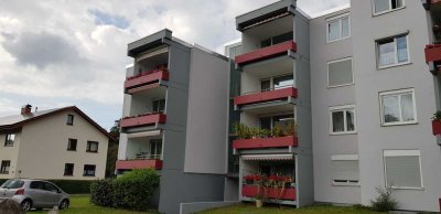 Renoviertes, möbliertes Zimmer mit Einbauküche und Bad/WC zur Mitnutzung  in Maulburg
