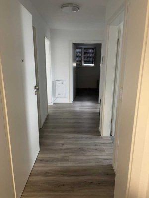 Exklusive 3-Zimmer-Wohnung mit Terrasse und Einbauküche in Laichingen