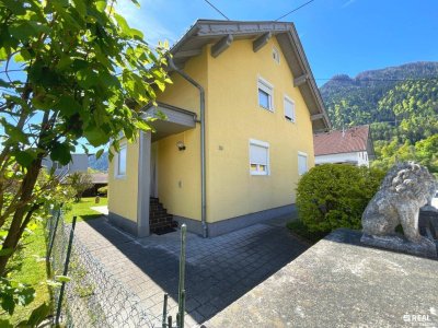 Wohnhaus in ruhiger Siedlungslage von Spittal/Drau - Sonnenterrasse mit Bergblick!