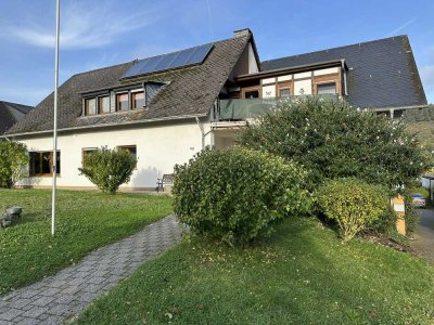 Mehrfamilienwohnhaus in Pünderich an der Mosel mit 5 Wohneinheiten und einer Wohnfläche von ca. 430