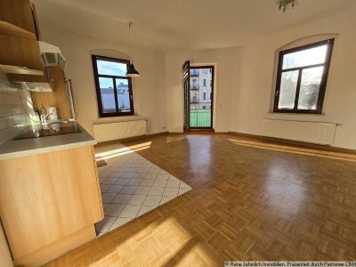 Tolle 2 Raum Wohnung zum Eigennutz oder zum Vermieten mit Stellplatz