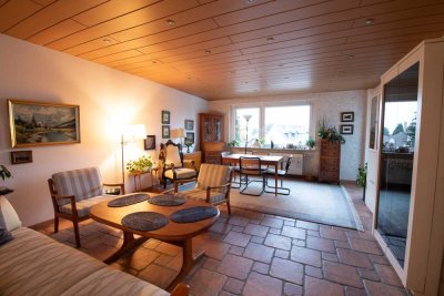 Stilvolle 3-Zimmer-Wohnung mit Balkon und Einbauküche in Frankfurt am Main