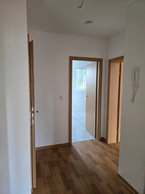 4 Monate kaltmietfrei wohnen!!! Große 3 -Raumwohnung mit Balkon, Aufzug und Tageslichtbad