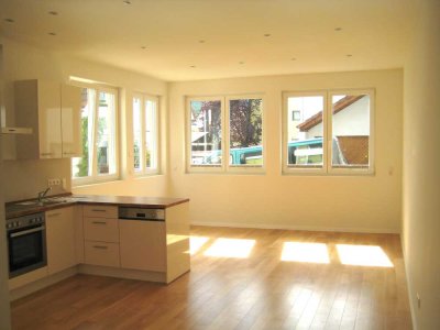 Exklusive 2-Zimmer-EG-Wohnung inkl. EBK und Terrasse