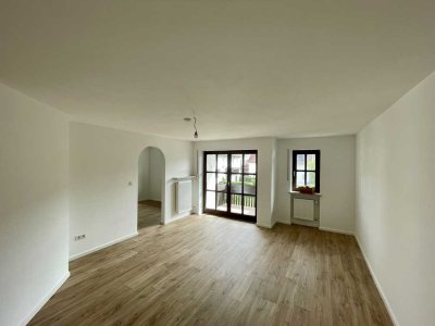 Vollständig renovierte 3-Zimmer Wohnung mit Südbalkon