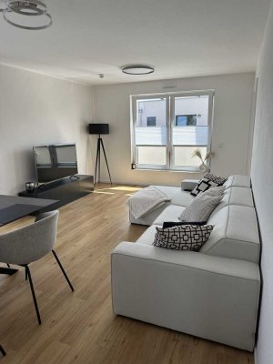 Helle, moderne Wohnung mit Balkon in Top Lage