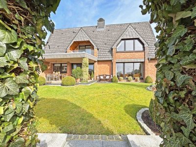 Modernes saniertes Zweifamilienhaus mit mediterranem Garten und Weserblick