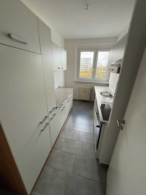 *SOFORT VERFÜGBAR* 2-Raum Wohnung mit Duschbad und Einbauküche