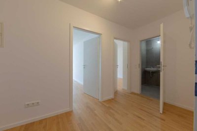 Charmante, neu renovierte Gartenwohnung mit 55㎡ Wohnfläche in München-Freimann - ab sofort!