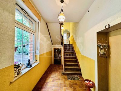 Stilvolle 4ZKB Wohnung in ehemaliger Bergwerksvilla - Ruhige Waldrandlage trifft auf Altbaucharme