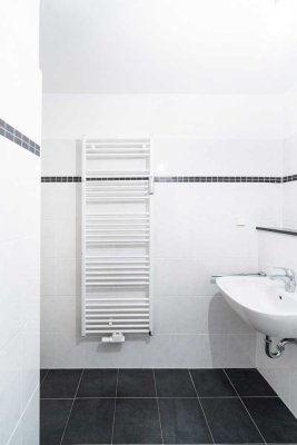 Großzügige, helle 3-Zimmer-Wohnung mit Balkon