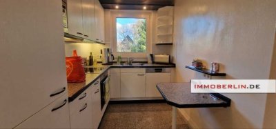 IMMOBERLIN.DE - Behagliche Wohnung mit Südwestloggia & Garage bei der Havel