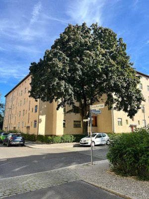 Vermietete gemütliche Wohnung mit Potenzial in Prenzlauer Berg