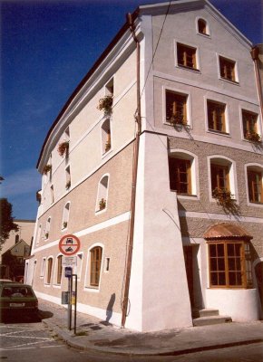 schöne, helle 1 Zimmer - Wohnung in Braunau, 1. Stock