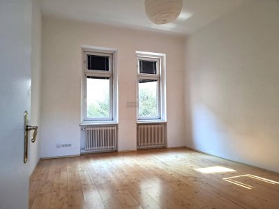 Zauberhafte 2-Zimmer-Altbauwohnung - VIDEO verfügbar!