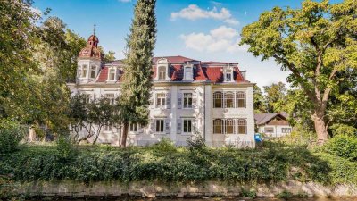 Luxuswohnungen direkt an der Lichtentaler Allee - Villa Kettenbrücke