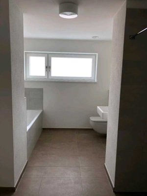 2 Zimmer Wohnung (Garten, Terrasse, Keller, Garage, Küche) in Passau-Haidenhof Nord