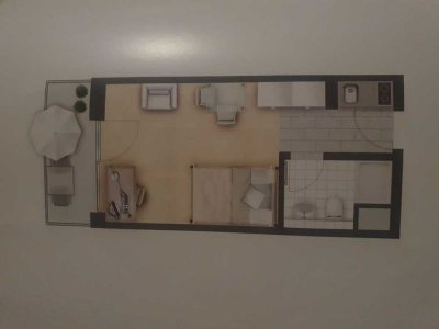 Studentisches Wohnen: Attraktive 1-Zimmer-EG-Wohnung mit Einbauküche und Terasse in Regensburg