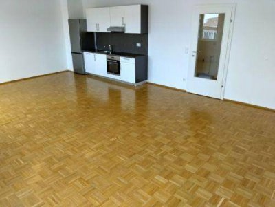 Sonniger 2 ZIMMER-NEUBAU + Einbauküche + größeres Bad / Dusche + extra WC + Lift + nähe Neue TU-Graz