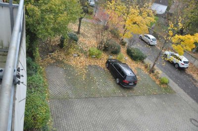 Gemütliche ruhige und gut erschlossene Dachgeschosszweiraumwohnung