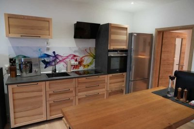 Schöne, moderne 2-Raum-Wohnung mit Terrasse und kleinem Garten in Türkheim