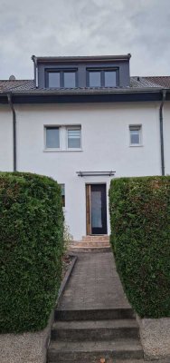 Provisionsfrei! Modernisiertes Reihenhaus in beliebter Lage der Weststadt von Schwäbisch Gmünd