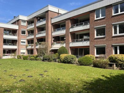 2-Zimmer Wohnung im Kern von Hamburg-Volksdorf mit großer Wohnküche und Balkon