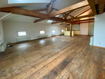 Exklusive Dachgeschoß-Galerie-Wohnung in der Getreidegasse - 5020 Salzburg zur Miete