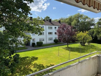 Helle Wohnung mit drei Zimmern und Balkon in Aachen