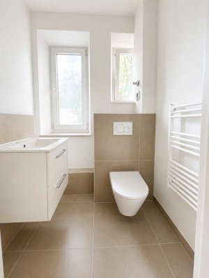 Kernsarnierter Altbau mit seperatem WC