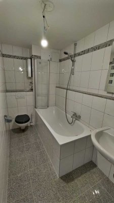 Helle 3-Zimmer Maisonette Wohnung mit Balkon im 4. OG in Aachen-Laurensberg