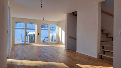 Großzügiger 4 Zimmern Neubau mit Terrasse in Gummersbach-Windhagen