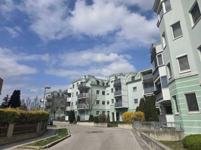 + Traumhafte Fernblickdachterrassenwohnung 80m² + Dachterrasse 5,62 m² + Klimaanlage, moderne Dan-Küche + 4 lichtdurchflutete Zimmer + €219.000 + Tiefgaragenplatz + KOFFER PACKEN UND EINZIEHEN +