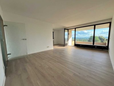 Renovierte 2-Zimmer-Wohnung mit Balkon in Bad