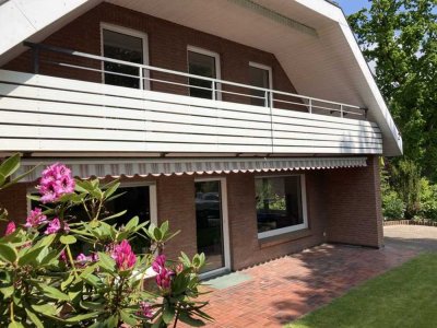 Großes Einfamilienhaus mit Keller in Bad Malente