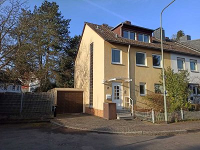 Reiheneckhaus ruhig & zentral gelegen in Praunheim, Erstbezug nach Sanierung
