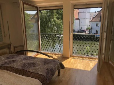 100 m2 Luxus Wohnung 1A Lage Zentrum FFB - gewerblich nutzbar