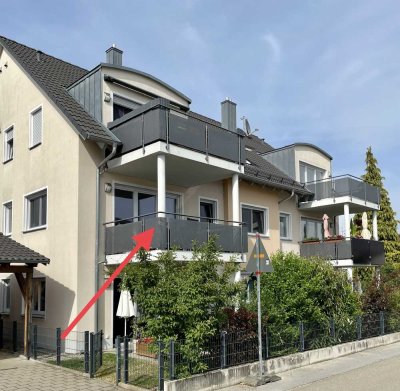 vermietete 3 Zimmerwohnung mit Balkon und 2 Stellplätzen in Siegenburg